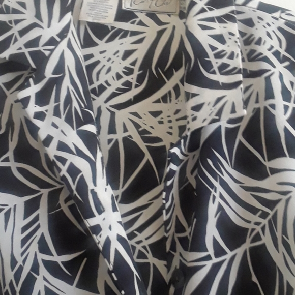 Top - Picture 3 of 4